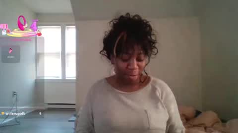 Snapshot of bigboobs_bouncin chatting on December 2025 01:31:02 PM Ashley online show from December 2025 01:31:02 PM