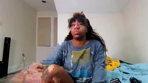 Snapshot of bigboobs_bouncin chatting on January 2026 01:09:01 AM Ashley online show from January 2026 01:09:01 AM