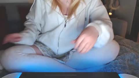 bigboobs_cutie online show from December 2024 10:14:02 PM