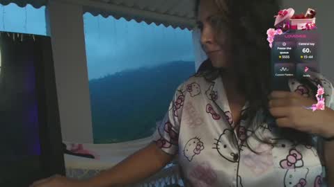 Snapshot of bigboobssamii chatting on April 2026 11:17:01 AM bigboobssamii online show from April 2026 11:17:01 AM