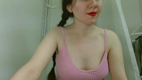 Snapshot of bigbootybunny chatting on May 2026 04:58:02 PM Isabella online show from May 2026 04:58:02 PM