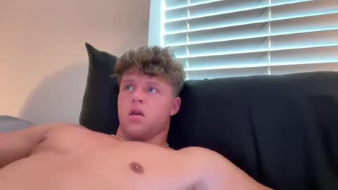 bigbootyburger1 online show from July 2026 07:49:01 PM