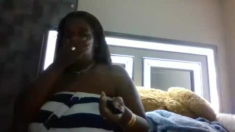 bigbootydimpless online show from December 2024 03:47:02 AM