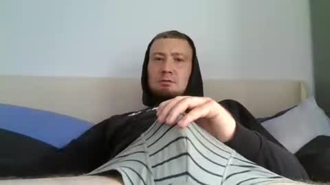 Snapshot of bigbowl95 chatting on September 2025 01:00:02 PM bigbowl95 online show from September 2025 01:00:02 PM