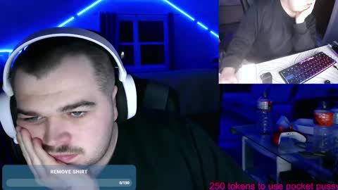 Snapshot of bigboyballen chatting on November 2025 07:07:01 AM BigBoyBallen online show from November 2025 07:07:01 AM