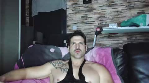 Bigboyband online show from January 2026 07:04:02 PM