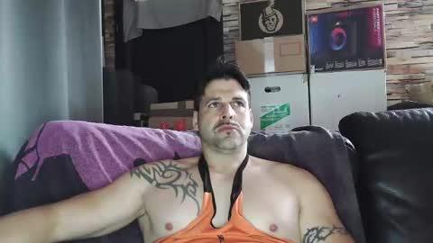 Bigboyband online show from April 2026 03:20:02 PM