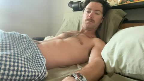 Snapshot of bigboymatt19 chatting on July 2026 12:33:01 PM bigboymatt19 online show from July 2026 12:33:01 PM