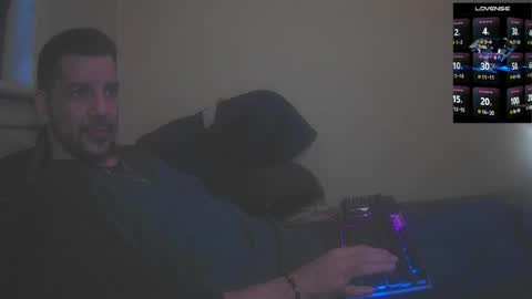 Jon - Im Straight online show from April 2026 11:27:02 PM