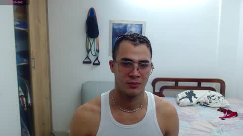 Snapshot of bigcock2815 chatting on December 2024 03:26:02 AM Isaac online show from December 2024 03:26:02 AM