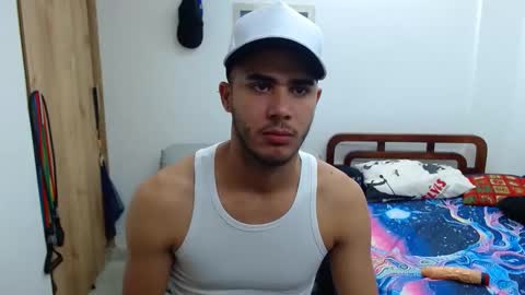 Snapshot of bigcock2815 chatting on January 2025 02:48:01 PM Isaac online show from January 2025 02:48:01 PM