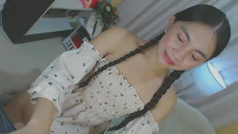 Snapshot of bigcock_yeng chatting on December 2024 10:49:02 PM Yeng online show from December 2024 10:49:02 PM