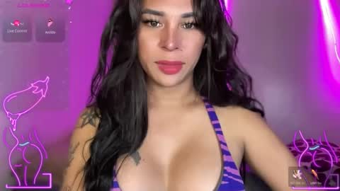 queen amanda online show from December 2025 04:11:02 AM