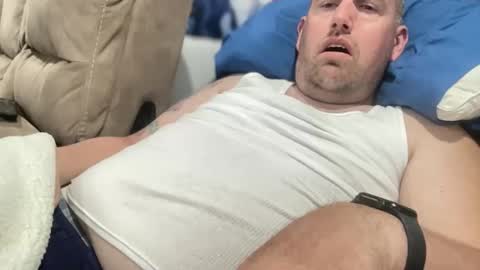Snapshot of bigcocksuckingslut chatting on April 2026 12:57:01 AM bigcocksuckingslut online show from April 2026 12:57:01 AM