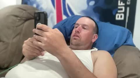 Snapshot of bigcocksuckingslut chatting on May 2026 05:41:02 PM bigcocksuckingslut online show from May 2026 05:41:02 PM