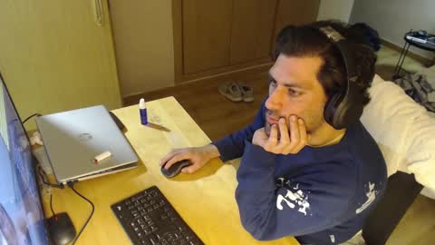 bigcok35spain online show from February 2025 10:31:01 PM