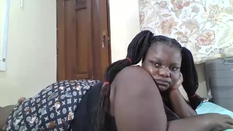 VIOLET online show from June 2026 09:32:02 PM