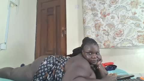 Snapshot of bigdarkass chatting on June 2026 04:04:01 AM VIOLET online show from June 2026 04:04:01 AM