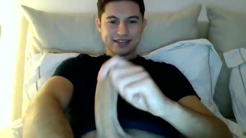 Snapshot of bigdickkkk2035 chatting on October 2025 10:43:02 PM Big online show from October 2025 10:43:02 PM