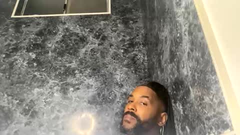 Snapshot of bigdinca chatting on October 2025 09:08:01 AM bigdinca online show from October 2025 09:08:01 AM