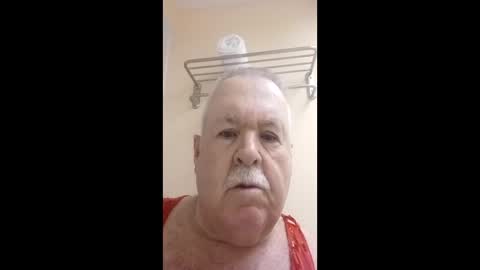 Snapshot of bigeoo76 chatting on June 2026 08:15:02 AM bigeoo76 online show from June 2026 08:15:02 AM