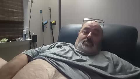 bigfuzzyteddybear online show from December 2025 12:40:01 AM