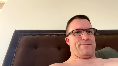 bigger22332233 online show from January 2025 11:56:01 PM