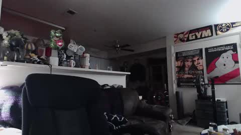 Snapshot of biggerisbetter21 chatting on February 2026 04:44:01 AM biggerisbetter21 online show from February 2026 04:44:01 AM