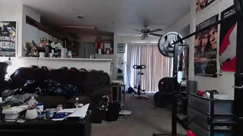 Snapshot of biggerisbetter21 chatting on February 2026 11:37:01 PM biggerisbetter21 online show from February 2026 11:37:01 PM