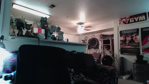 Snapshot of biggerisbetter21 chatting on March 2026 07:37:02 AM biggerisbetter21 online show from March 2026 07:37:02 AM