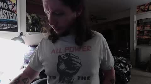 Snapshot of biggerisbetter21 chatting on March 2026 10:32:01 AM biggerisbetter21 online show from March 2026 10:32:01 AM