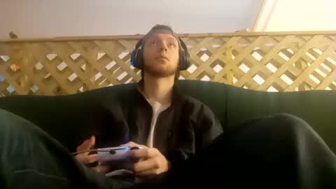 Snapshot of biggestboiiii chatting on March 2025 08:11:02 PM biggestboiiii online show from March 2025 08:11:02 PM