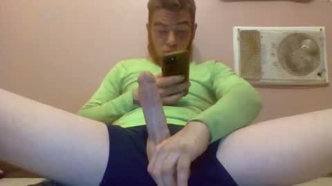 Snapshot of biggingerdick04 chatting on November 2025 04:28:02 AM biggingerdick04 online show from November 2025 04:28:02 AM