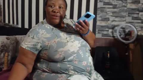 Snapshot of bighotmature chatting on April 2026 10:05:01 AM bighotmature online show from April 2026 10:05:01 AM