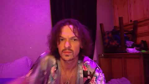 Snapshot of bigkitties69 chatting on December 2024 05:32:01 PM Bigkitties online show from December 2024 05:32:01 PM