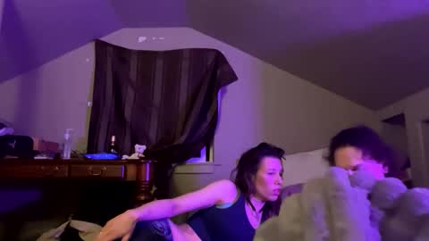 Bigkitties online show from November 2025 01:22:02 PM