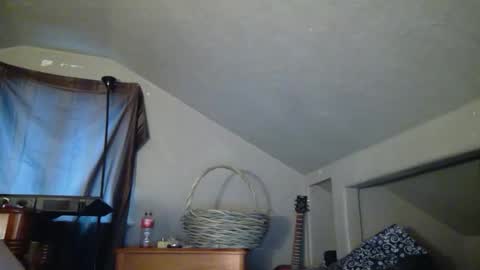 Bigkitties online show from February 2026 06:44:02 PM