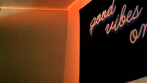 Snapshot of bigmac421 chatting on February 2025 10:52:02 PM harryy online show from February 2025 10:52:02 PM