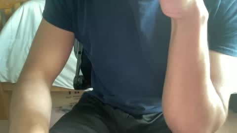 bigmanhaha12 online show from October 2025 05:24:02 PM