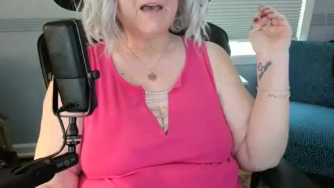 Snapshot of bigmarisella chatting on February 2026 06:58:01 PM Big Mari online show from February 2026 06:58:01 PM