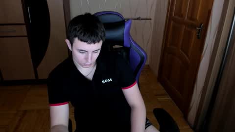 BigMark03 online show from December 2025 07:42:02 PM