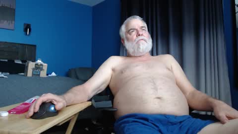 bigmustang_al online show from December 2024 02:40:01 AM