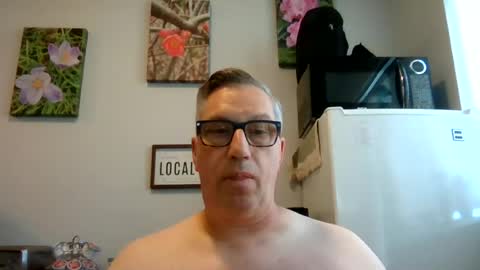 Snapshot of bignhard_69_ chatting on June 2026 05:35:02 PM bignhard_69_ online show from June 2026 05:35:02 PM