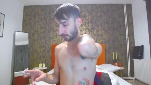 bignosebigcok online show from October 2025 04:20:02 PM