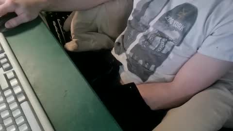 Snapshot of bigpeepdude chatting on December 2024 11:08:01 PM bigpeepdude online show from December 2024 11:08:01 PM