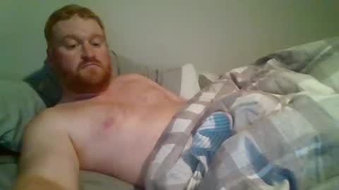 Snapshot of bigred92899 chatting on April 2026 04:08:02 AM bigred92899 online show from April 2026 04:08:02 AM