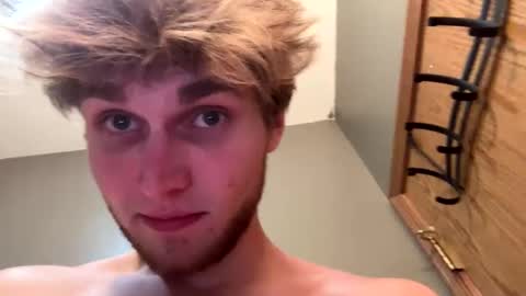 Snapshot of bigskinnyboyshh chatting on January 2025 04:25:02 AM bigskinnyboyshh online show from January 2025 04:25:02 AM