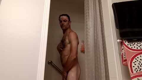 Snapshot of bigstuff674 chatting on January 2025 01:07:01 PM Aka hardwood online show from January 2025 01:07:01 PM