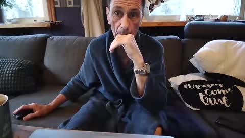 Snapshot of bigswe1 chatting on December 2024 07:30:01 AM bigswe1 online show from December 2024 07:30:01 AM