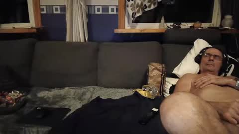 Snapshot of bigswe1 chatting on January 2025 02:42:01 AM bigswe1 online show from January 2025 02:42:01 AM